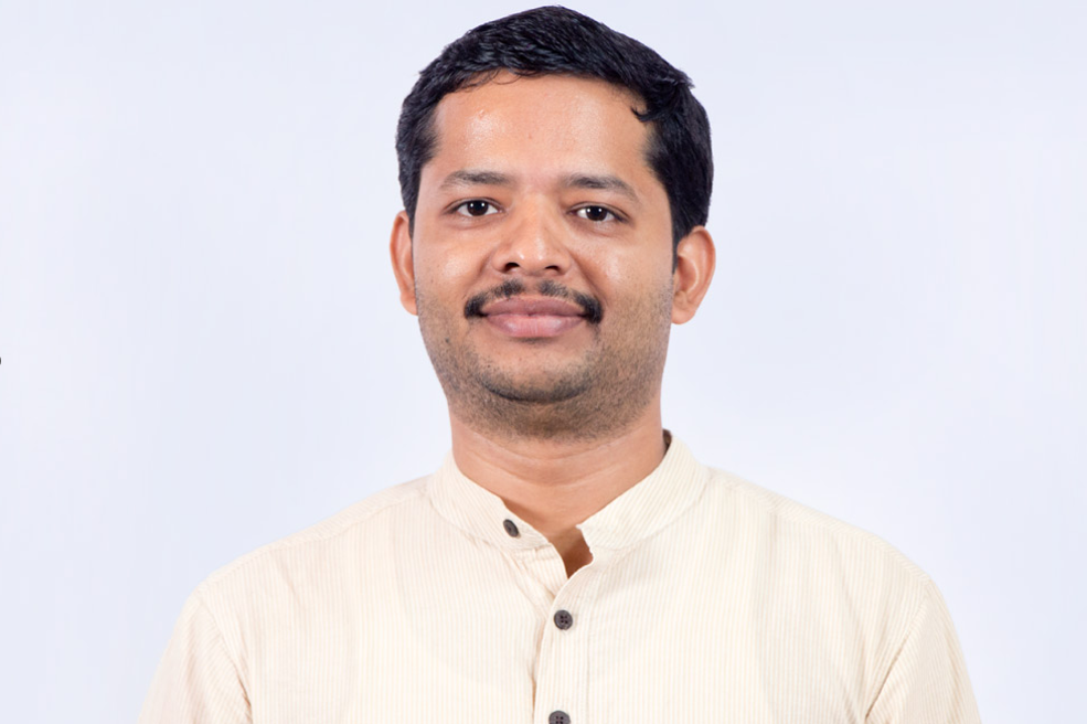 Dr. Naveen V. Kulkarni